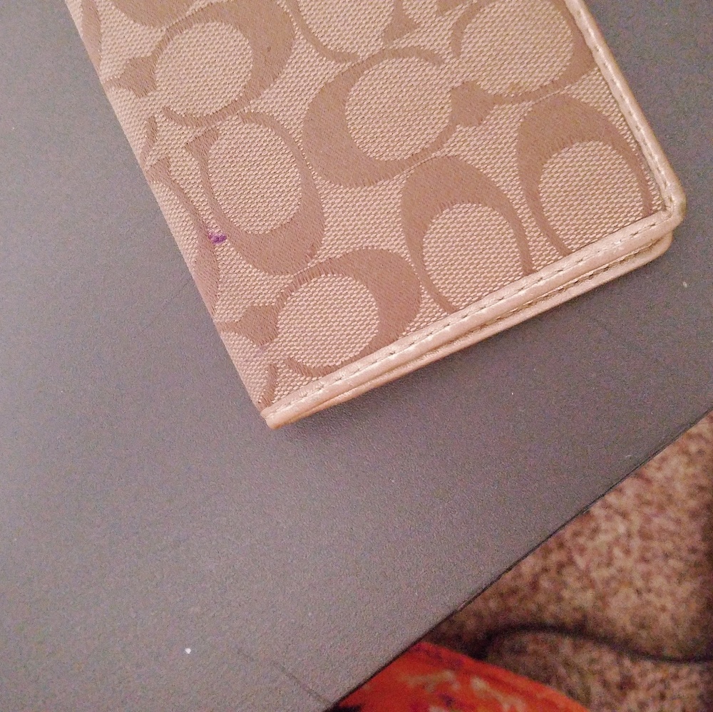 Coach bundle - Picture 4 of 8